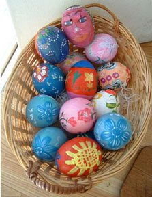 easter3eggsw288.jpg